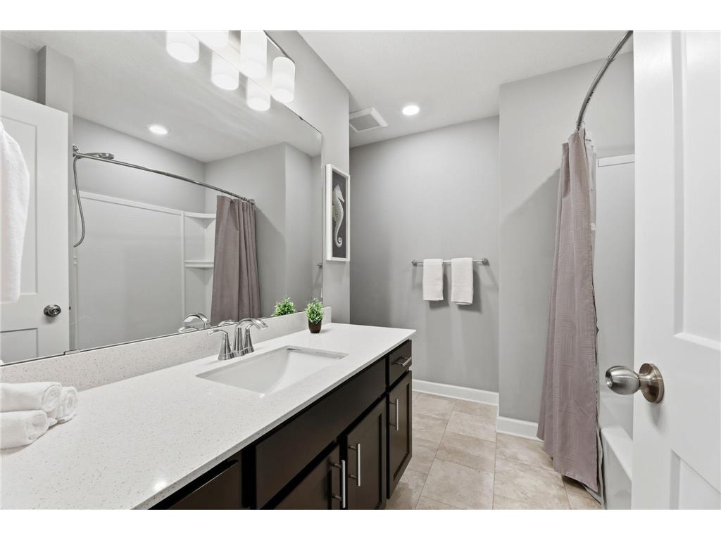7077 Rice Creek Place NE Fridley MN 55432 7082432 image12