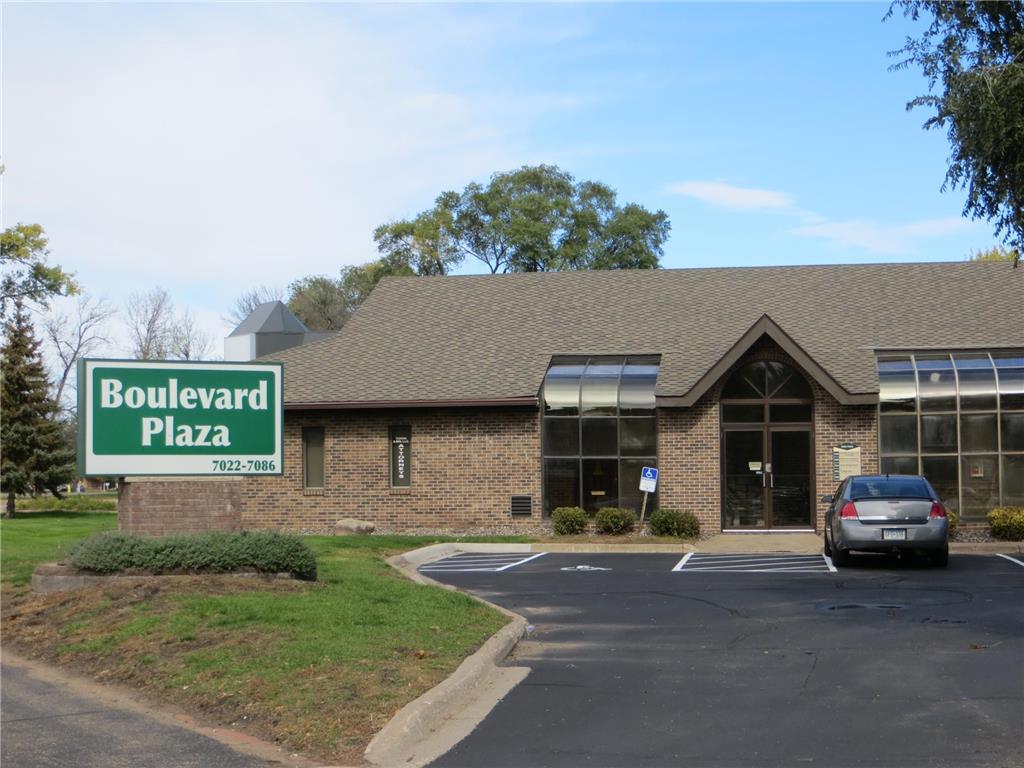 7078 Brooklyn Boulevard Brooklyn Center MN 55429 6446527 image1