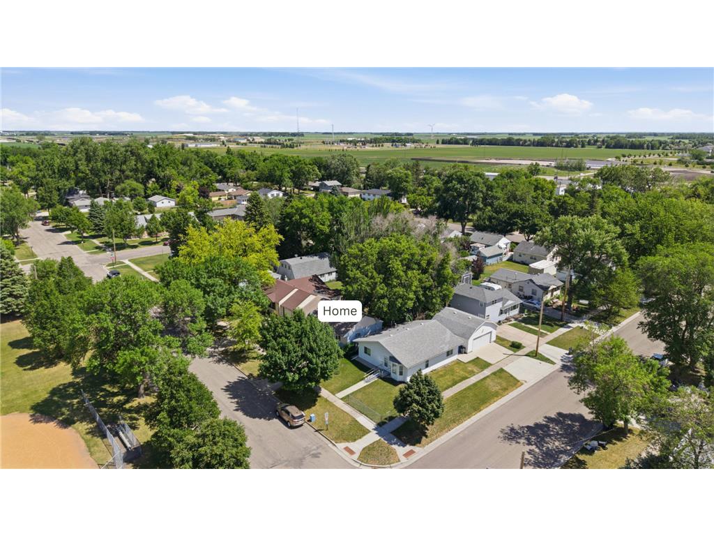 708 19th Street N Moorhead MN 56560 7093606 image28