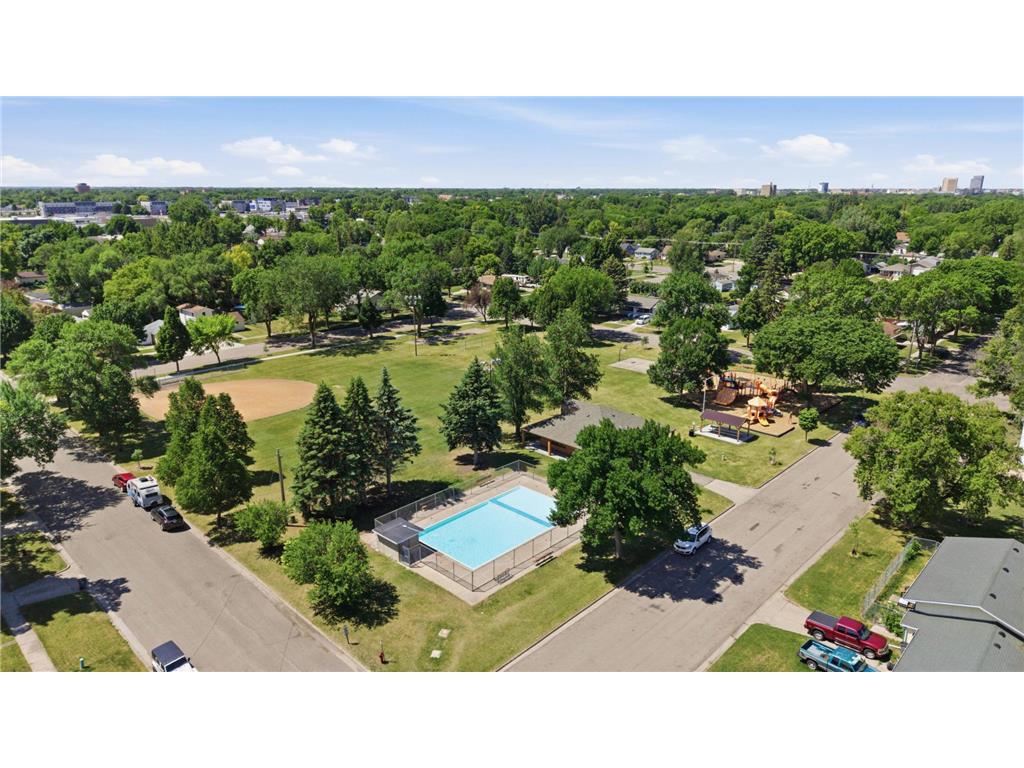 708 19th Street N Moorhead MN 56560 7093606 image30