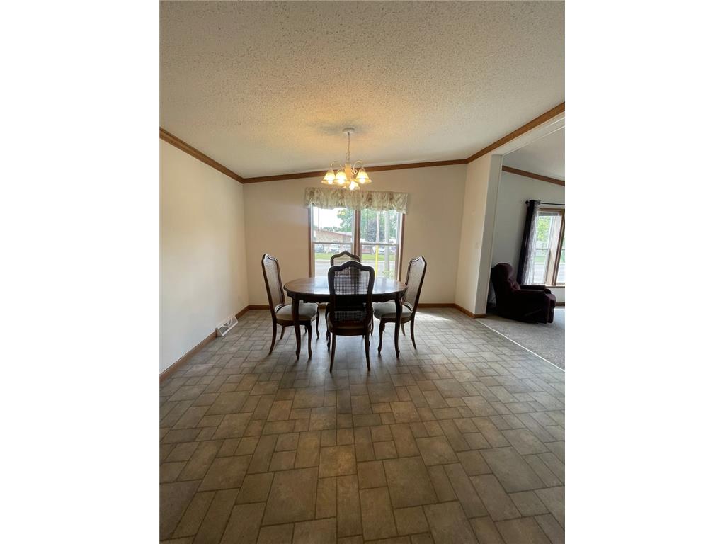 708 1st Street E Milaca MN 56353 7089834 image16