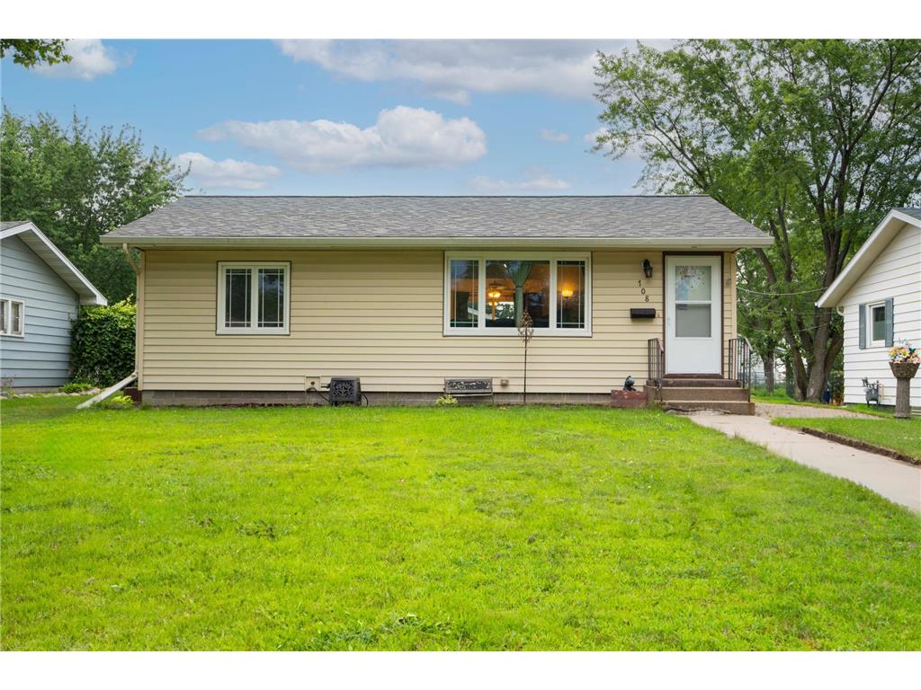 708 27th Avenue N Saint Cloud MN 56303 6763002 image1