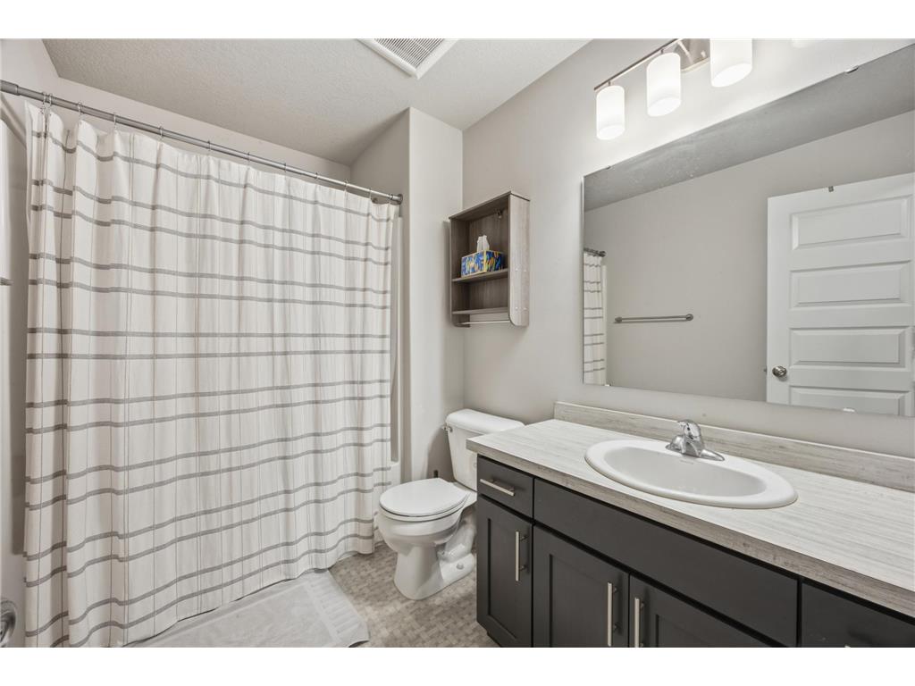 708 3rd Avenue NE Dilworth MN 56529 7063221 image20