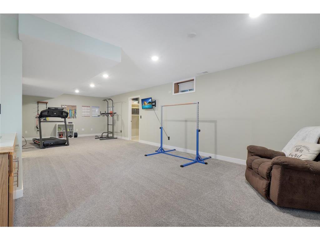 708 4th Avenue S Princeton MN 55371 6793819 image28