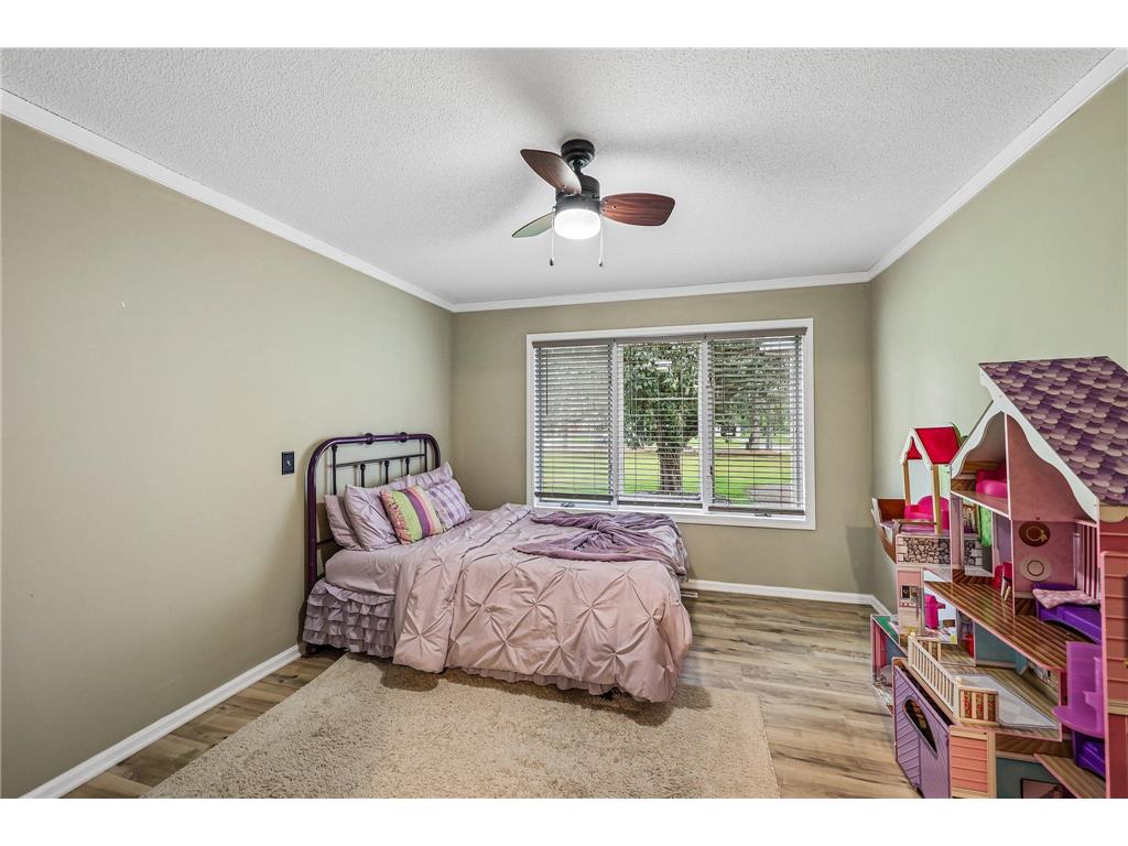 708 4th Avenue S Princeton MN 55371 7094659 image21