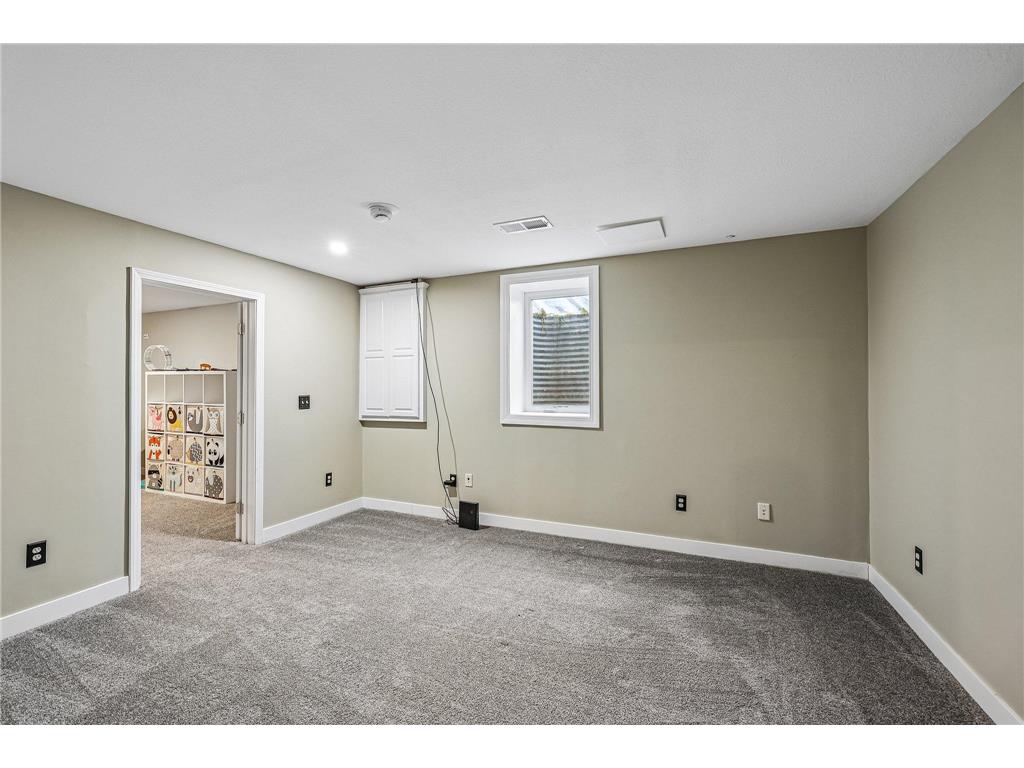 708 4th Avenue S Princeton MN 55371 7094659 image48