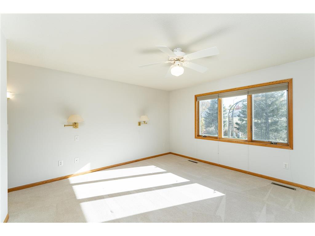 708 7 1/2 Street Circle NW Kasson MN 55944 6813791 image17