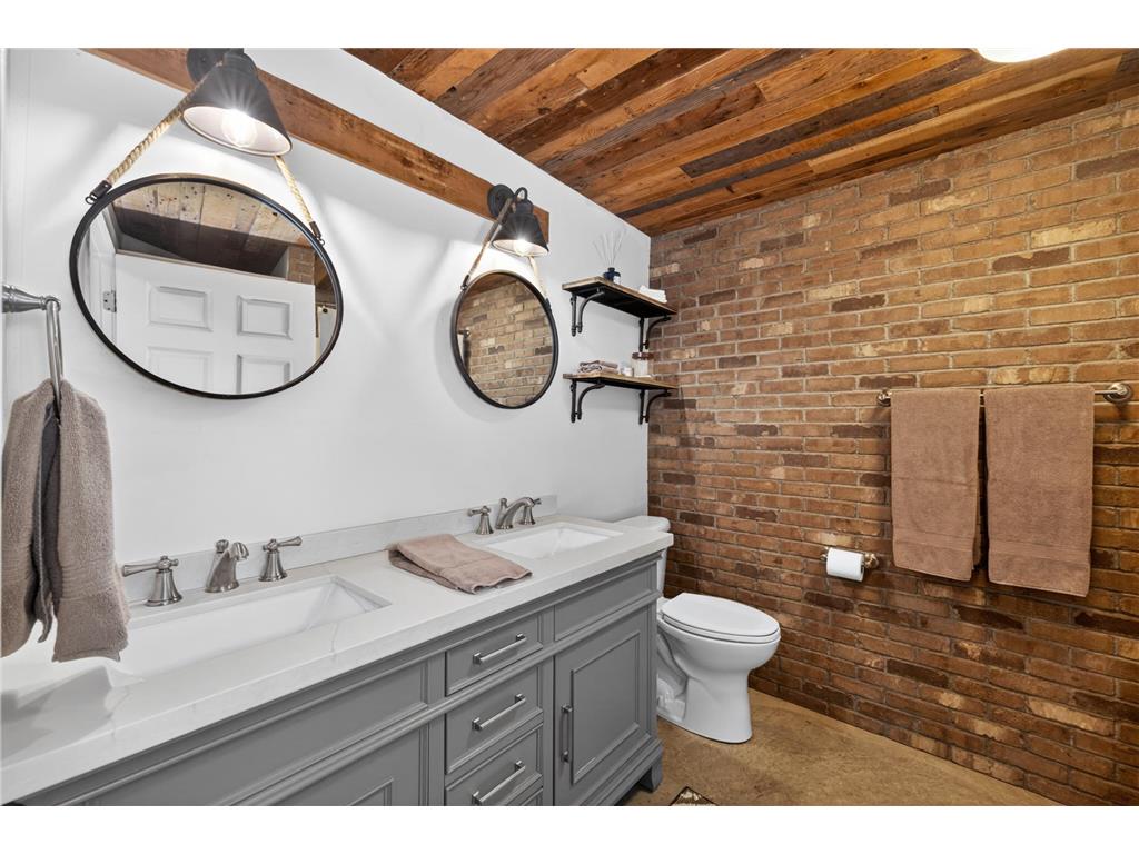 708 8th Street S Fargo ND 58103 7076041 image52