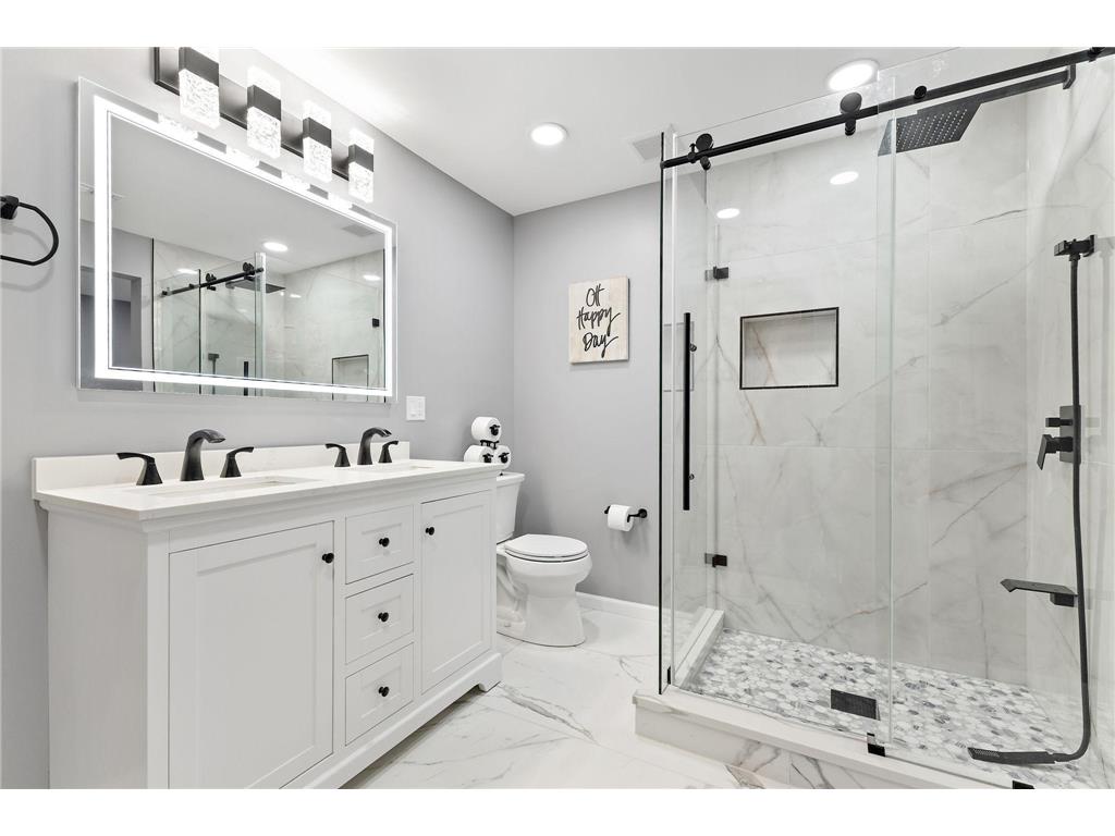 708 Brigadoon Circle Shoreview MN 55126 6791784 image1