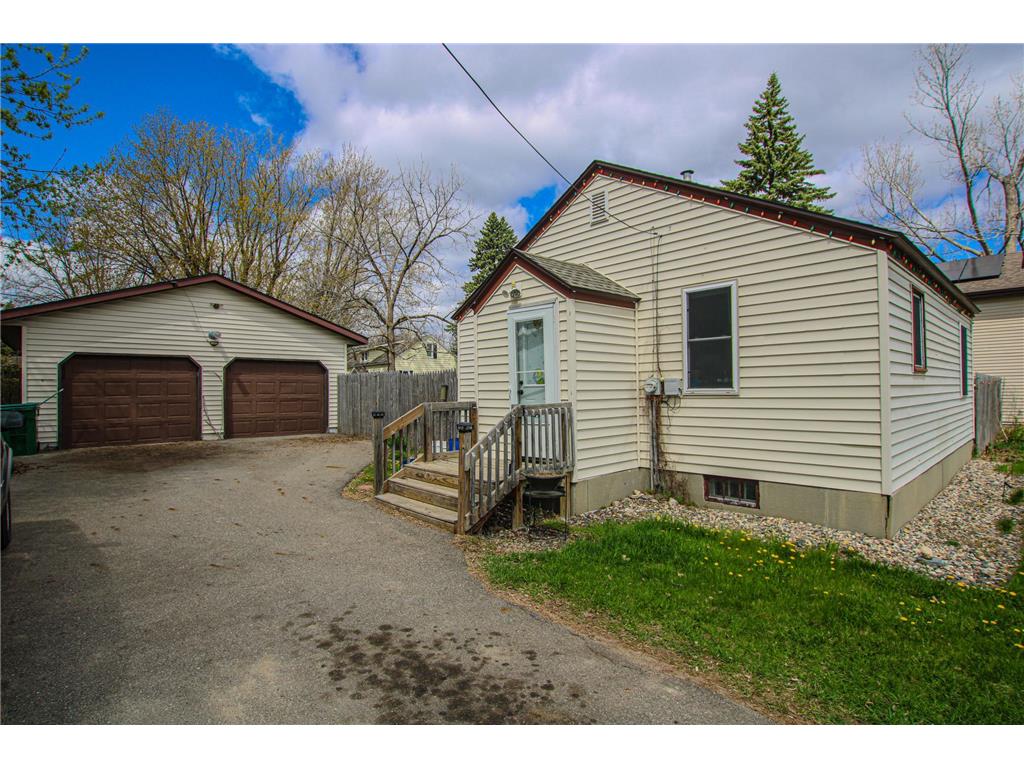 708 Cardinal Lane SW Alexandria MN 56308 7065566 image1