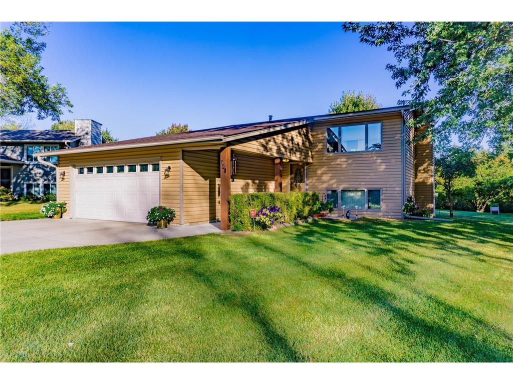 708 Dresden Court Chaska MN 55318 6641391 image1