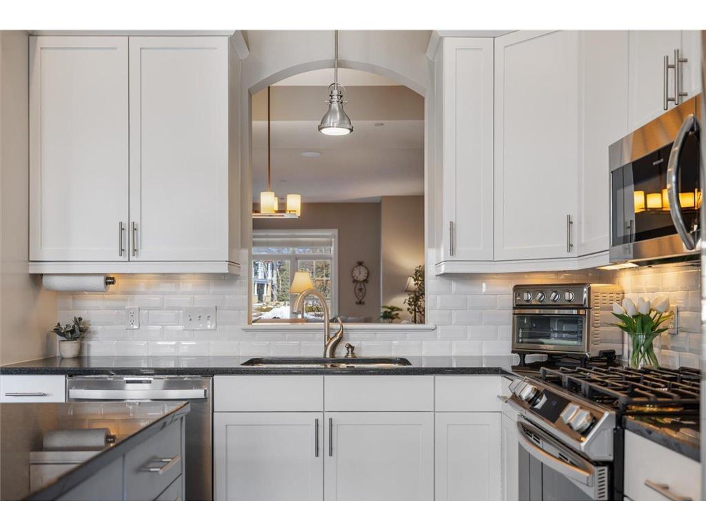 708 Linden Street Mendota Heights MN 55118 7028578 image12