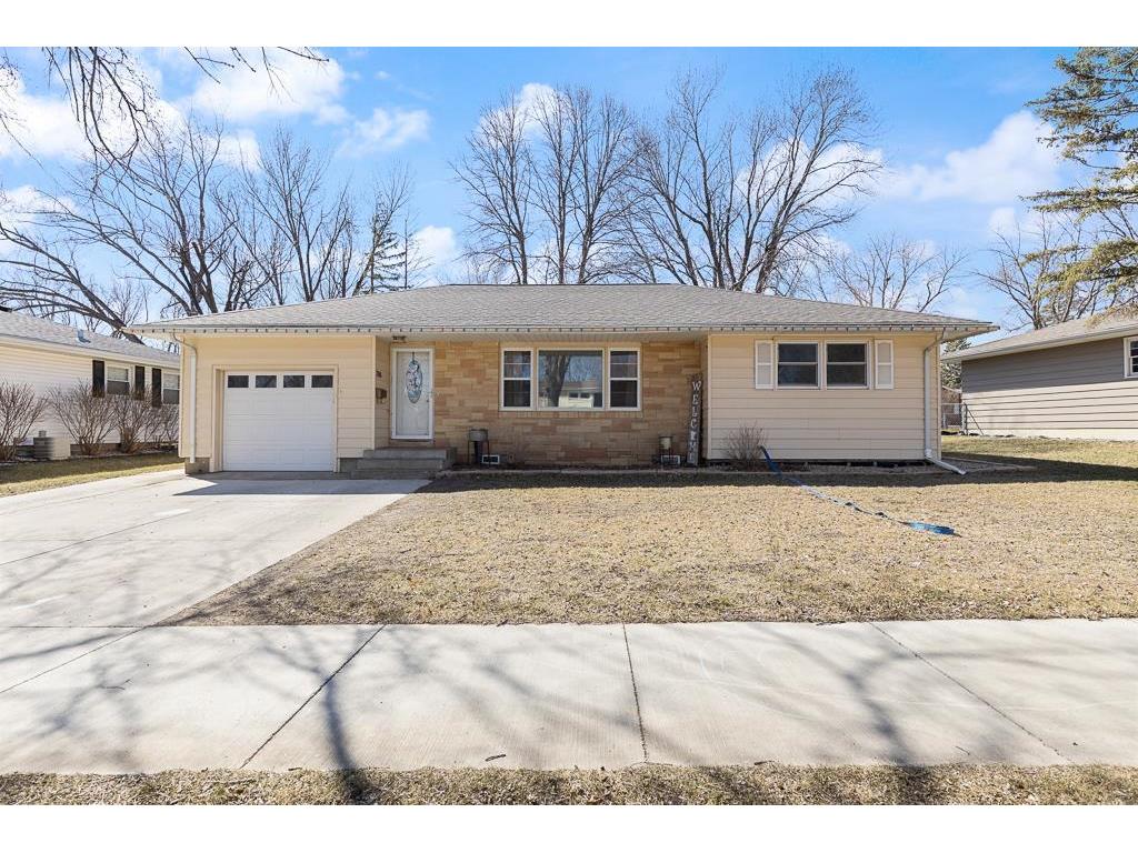 708 Marguerite Avenue Marshall MN 56258 6506423 image1