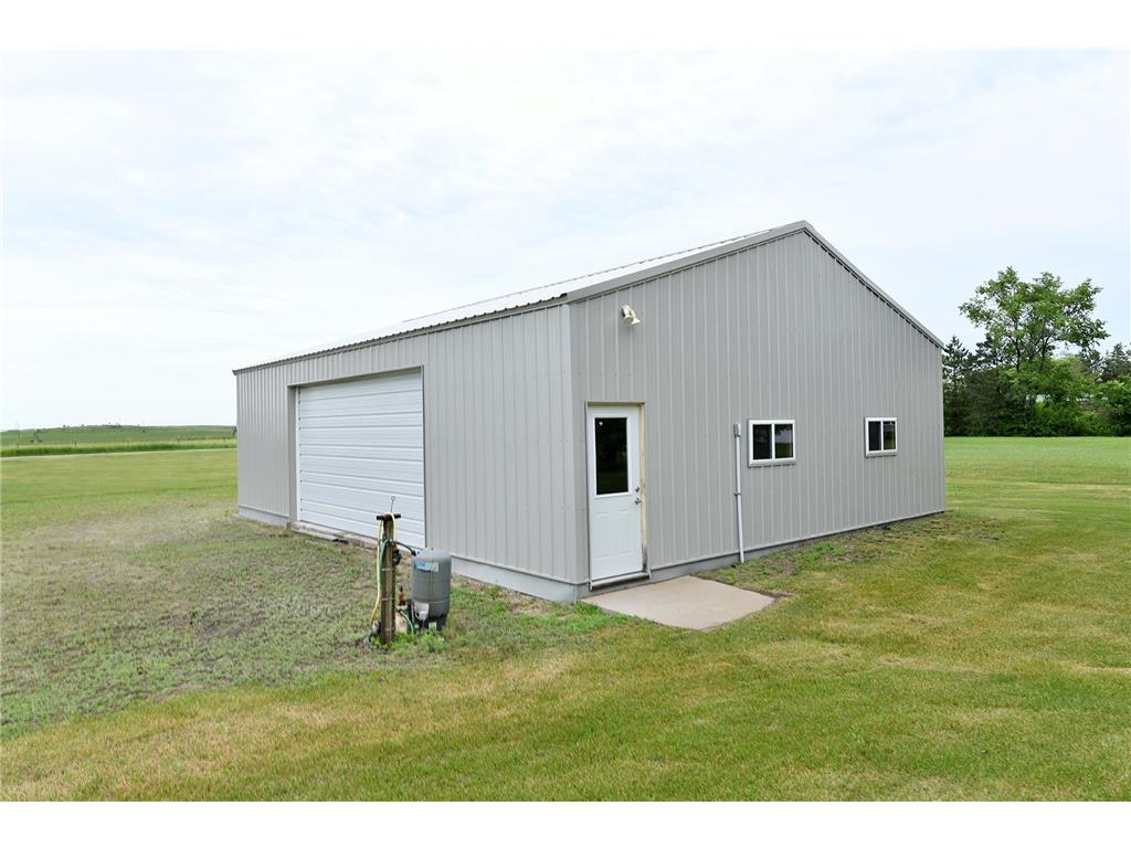 708 N Shore Drive Battle Lake MN 56515 7088430 image36