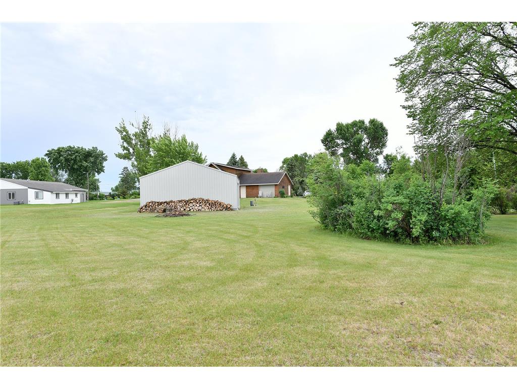 708 N Shore Drive Battle Lake MN 56515 7088430 image40