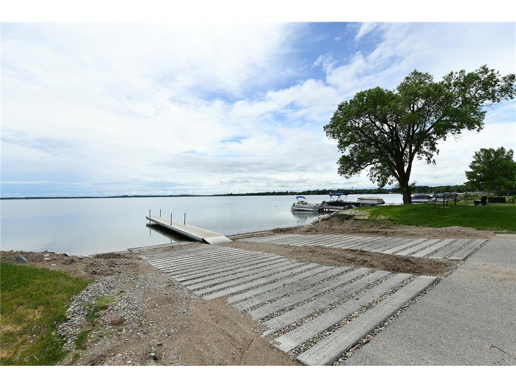 708 N Shore Drive Battle Lake MN 56515 7088430 image54