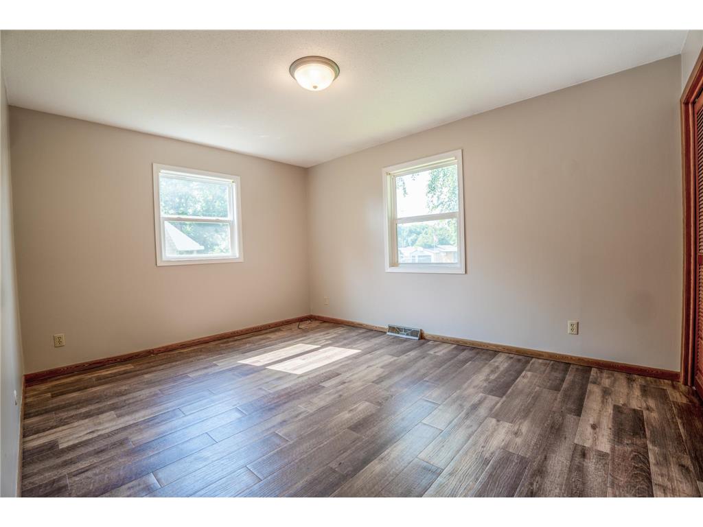 708 Olena Avenue SE Willmar MN 56201 7106784 image14