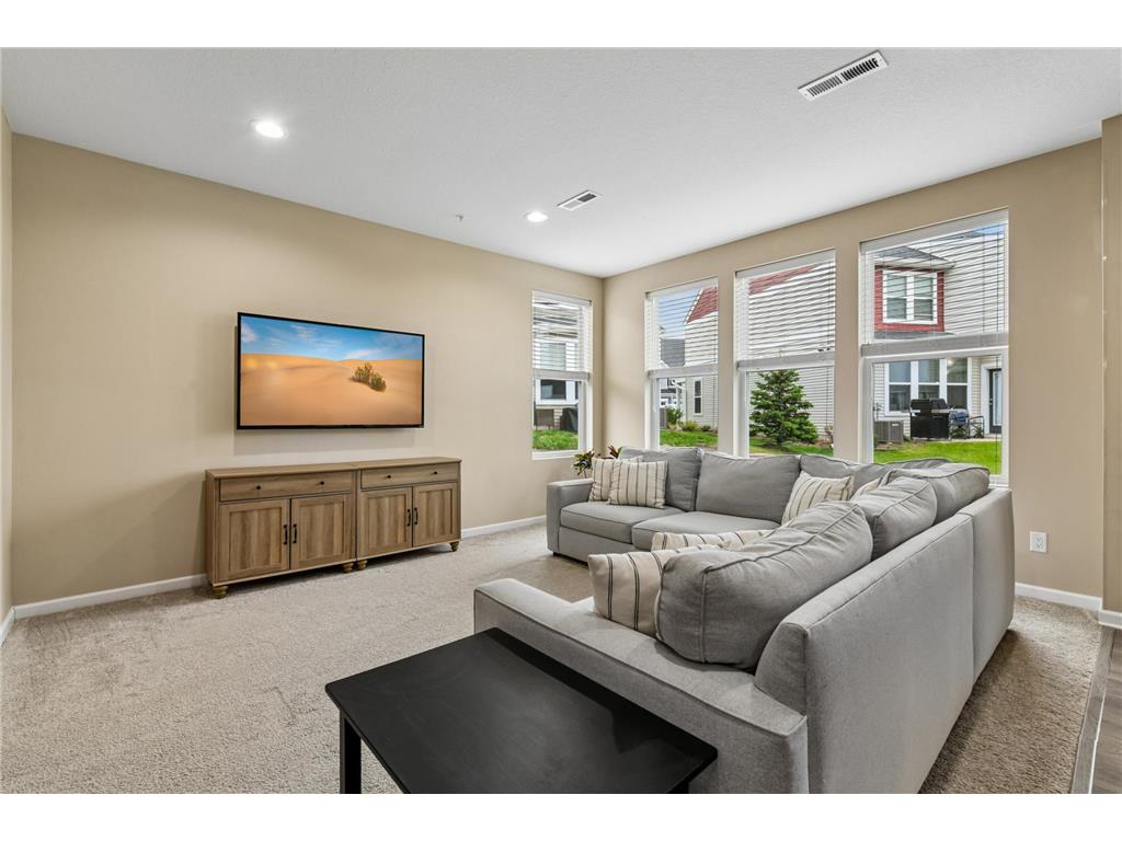 708 Rockburn Road Chanhassen MN 55317 7074335 image5