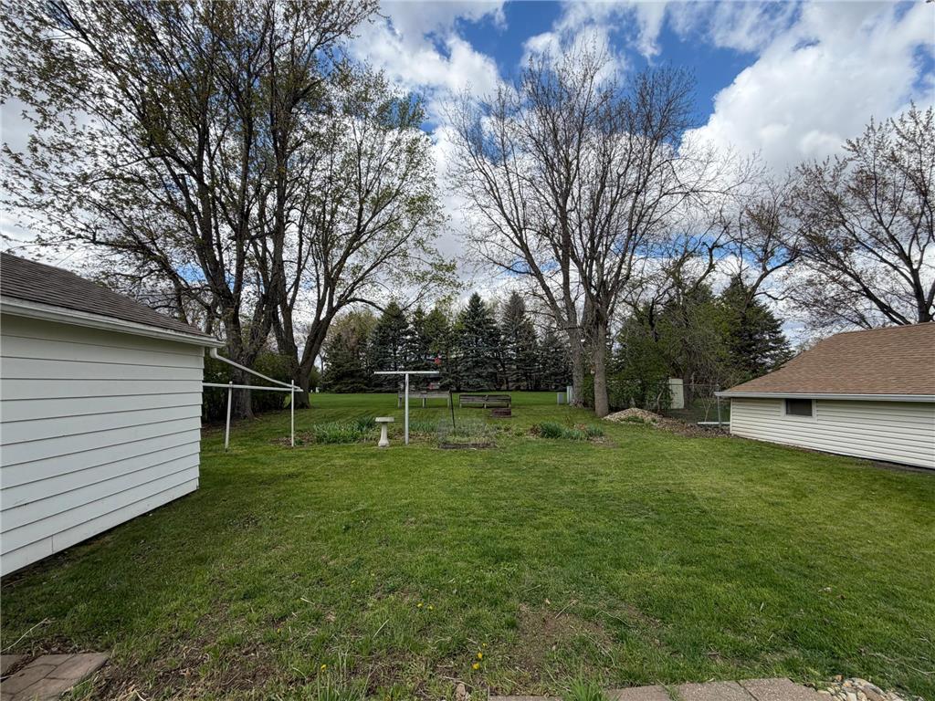 708 S Donaldson Street Luverne MN 56156 7067992 image4