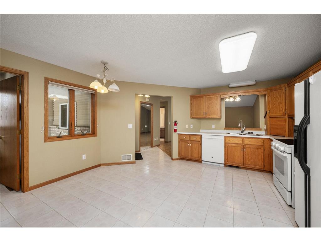 708 W 4th Street Monticello MN 55362 7104715 image12