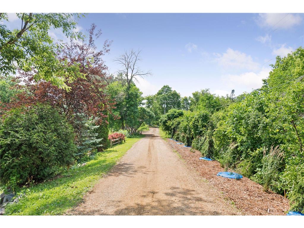 7080 Rolling Acres Road Victoria MN 55331 - Schutz 7040343 image17