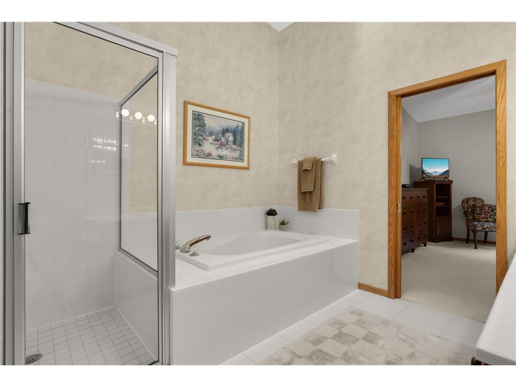 7081 Crowne Oak Road Eden Prairie MN 55344 7093748 image21