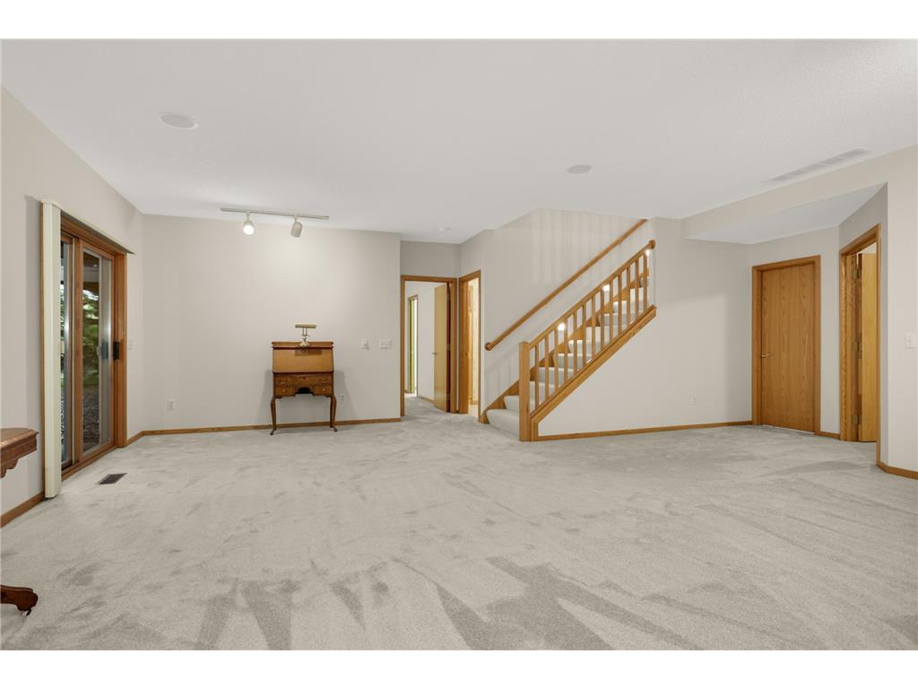 7081 Crowne Oak Road Eden Prairie MN 55344 7093748 image28
