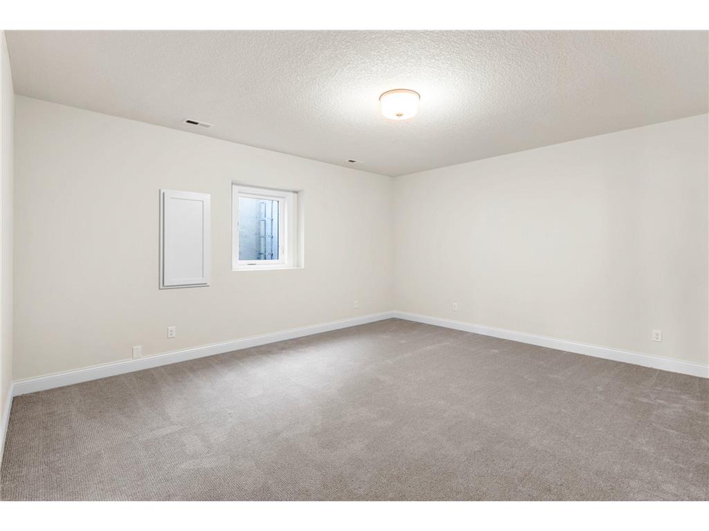 7082 Weston Lane N Maple Grove MN 55311 6789991 image39