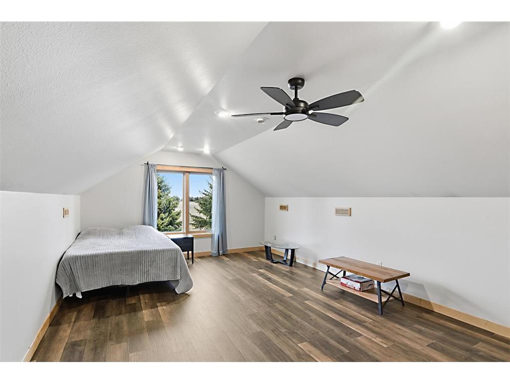 70832 280th Street Beaver Falls Twp MN 56283 7048419 image26