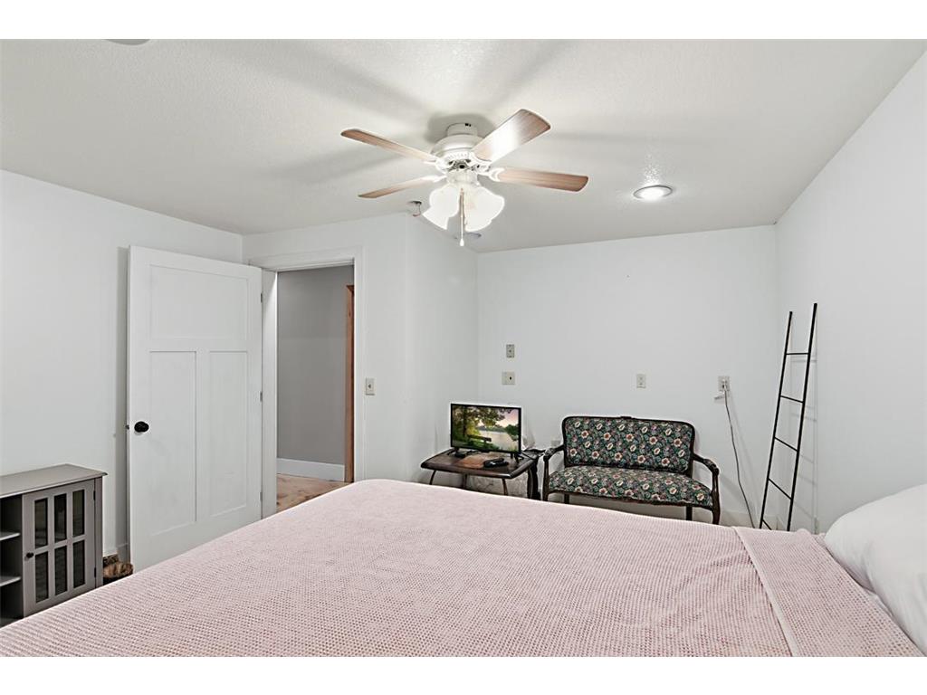 70832 280th Street Beaver Falls Twp MN 56283 7048419 image37