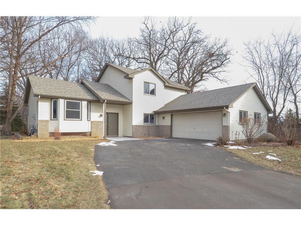 7086 46th Street Circle N Oakdale MN 55128 6647651 image1