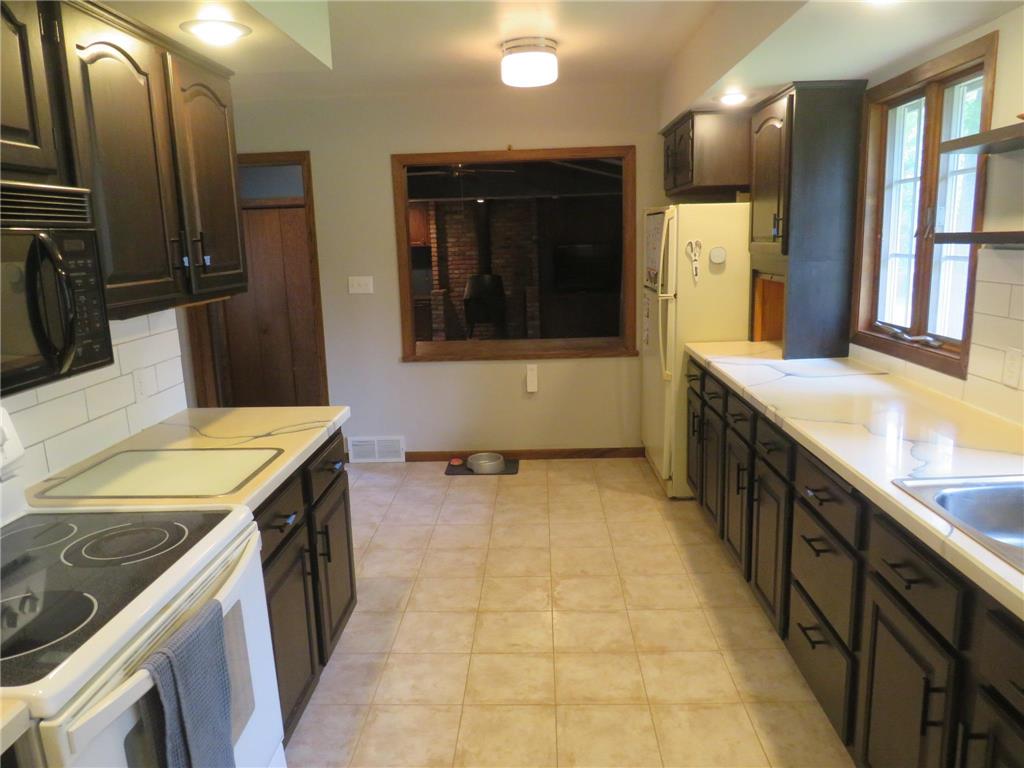 709 10th Street S Benson MN 56215 7100657 image10