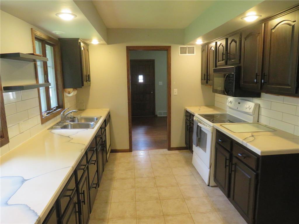709 10th Street S Benson MN 56215 7100657 image9