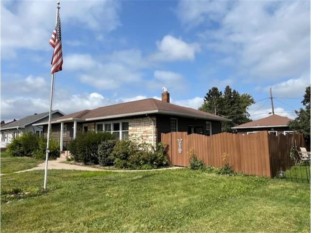 709 11th Street S Virginia MN 55792 6786039 image1