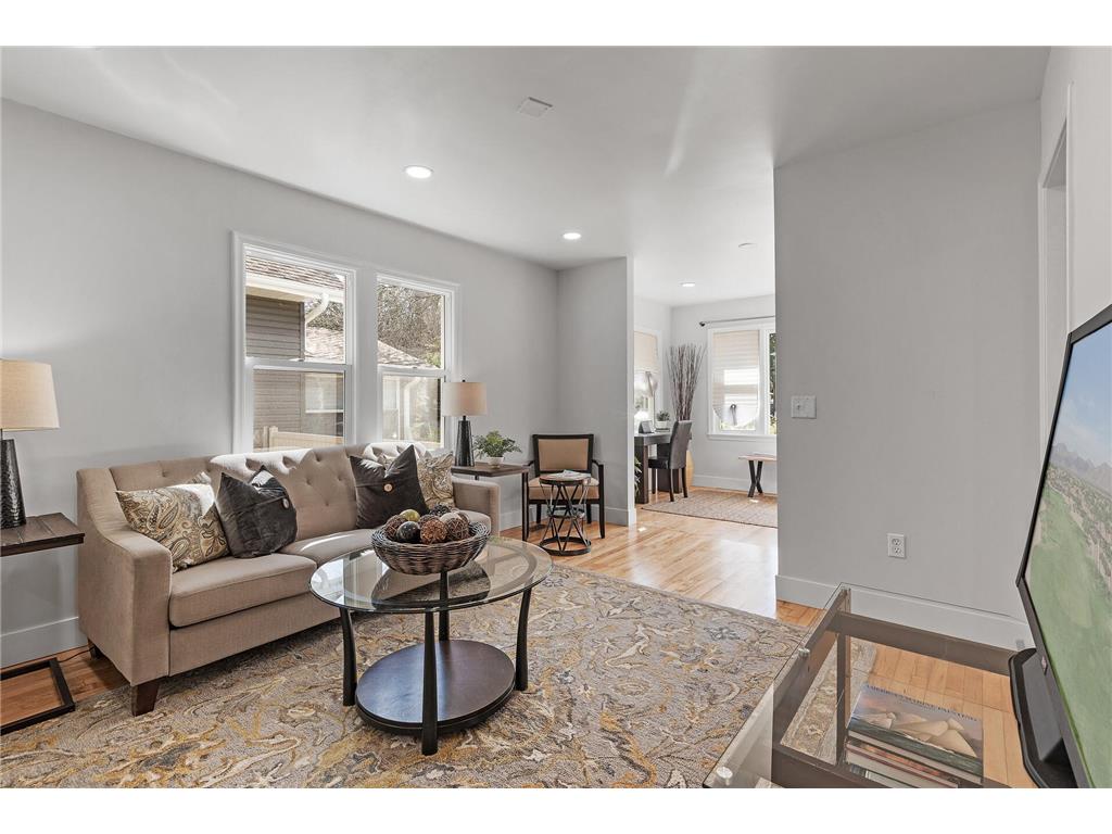 709 1st Avenue S South Saint Paul MN 55075 6378100 image1