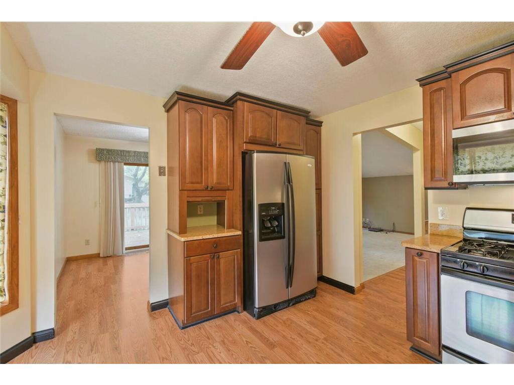 709 74th Avenue N Brooklyn Park MN 55444 7098469 image11