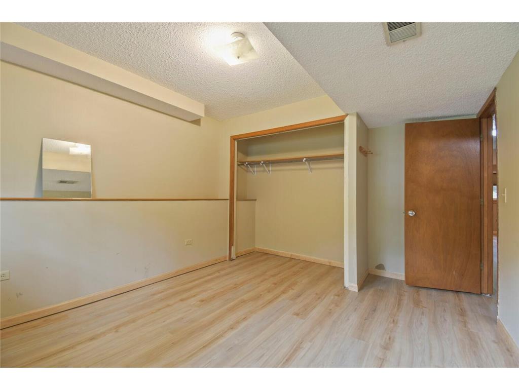 709 74th Avenue N Brooklyn Park MN 55444 7098469 image20