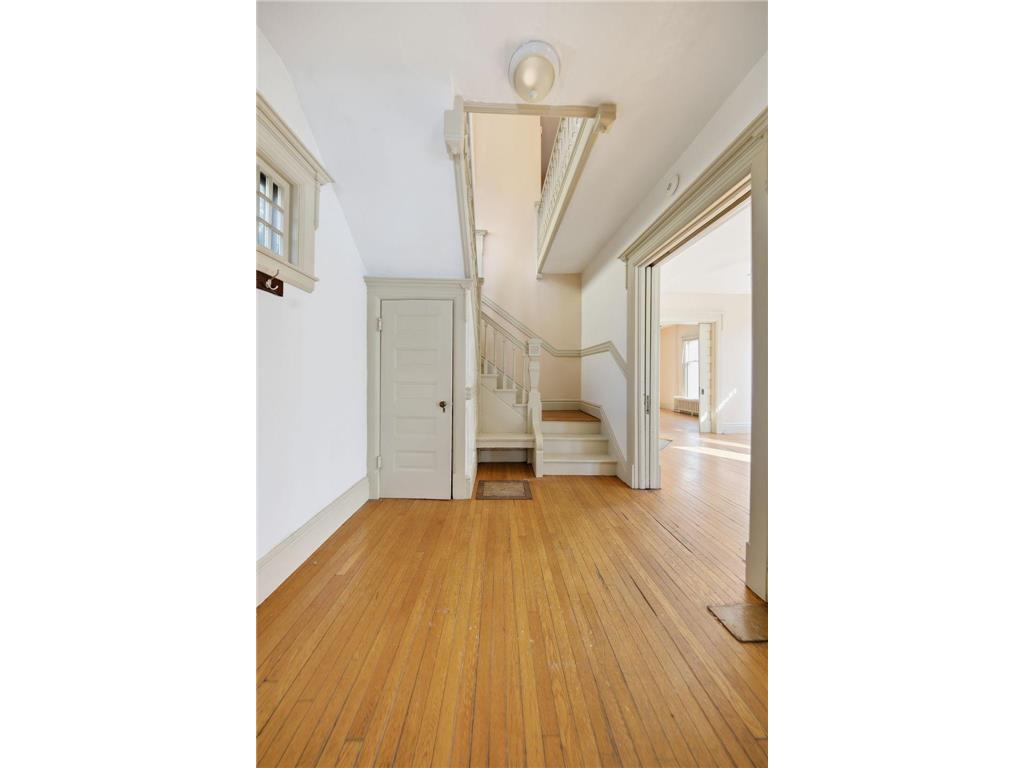 709 7th Street SE Minneapolis MN 55414 7017753 image12