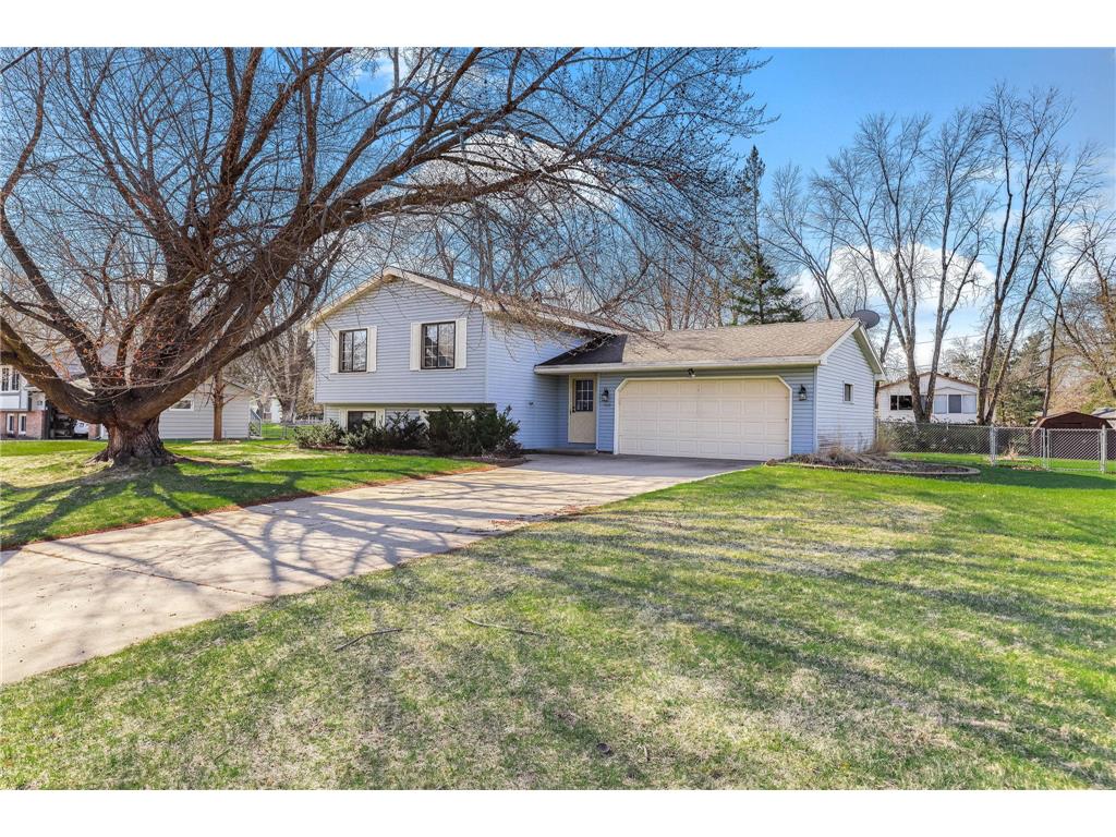 709 83rd Avenue N Brooklyn Park MN 55444 7061119 image1