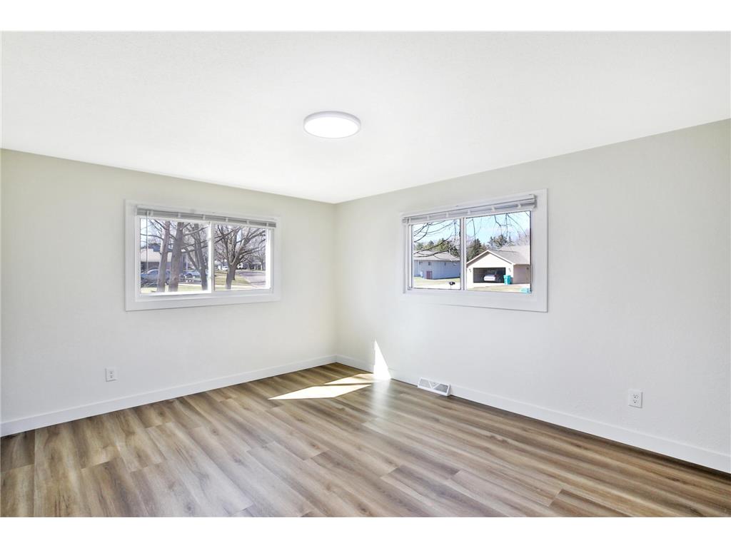 709 8th Avenue NW Waseca MN 56093 7049733 image15