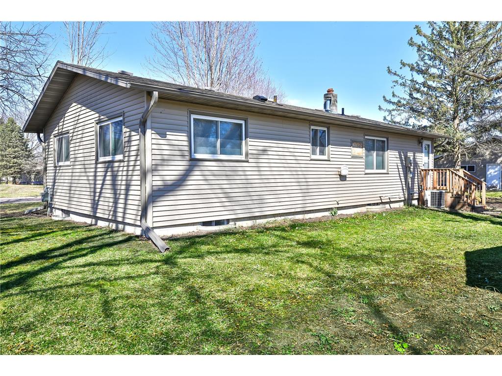 709 8th Avenue NW Waseca MN 56093 7049733 image23