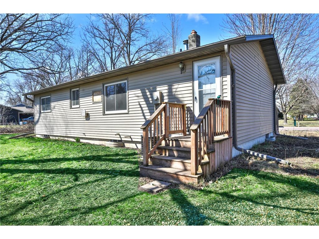 709 8th Avenue NW Waseca MN 56093 7049733 image24