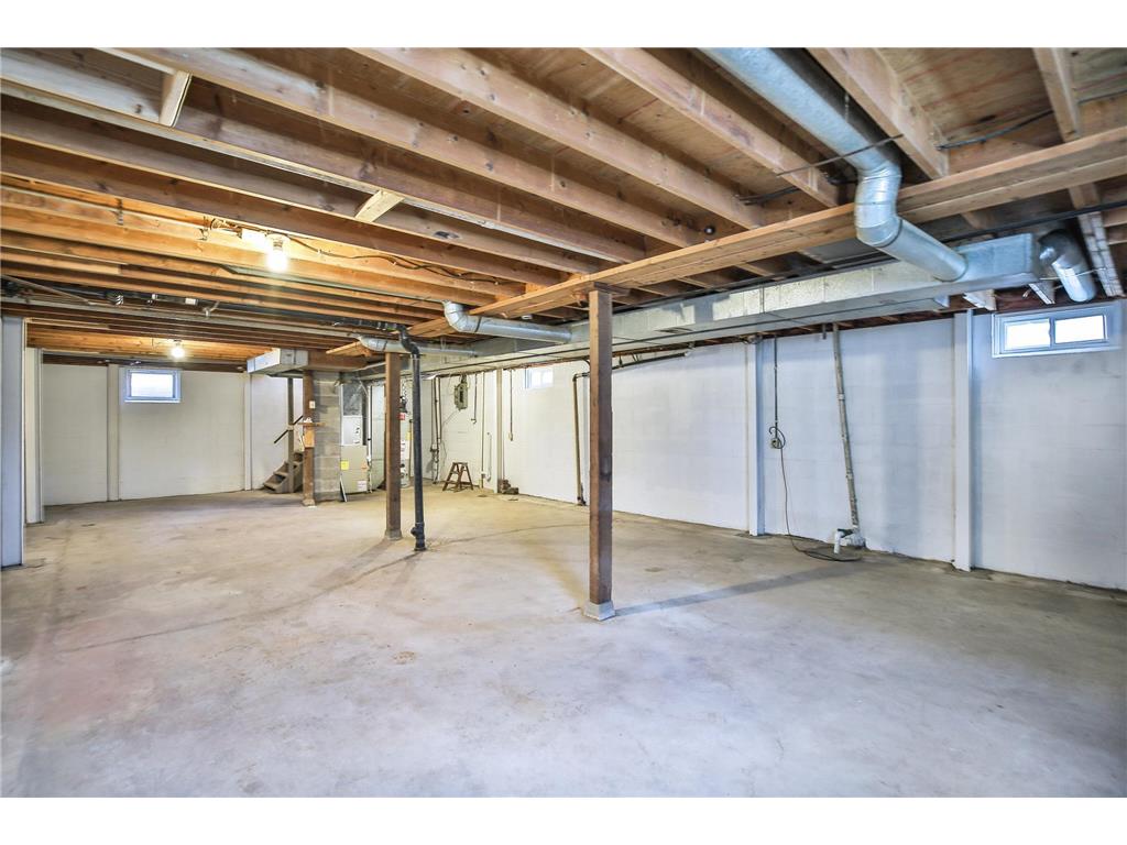 709 8th Avenue NW Waseca MN 56093 7049733 image25