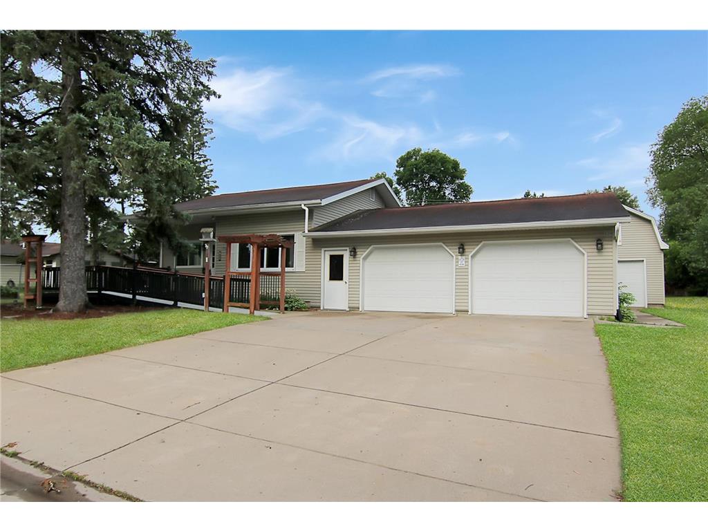 709 9th Avenue NE Brainerd MN 56401 7089970 image1
