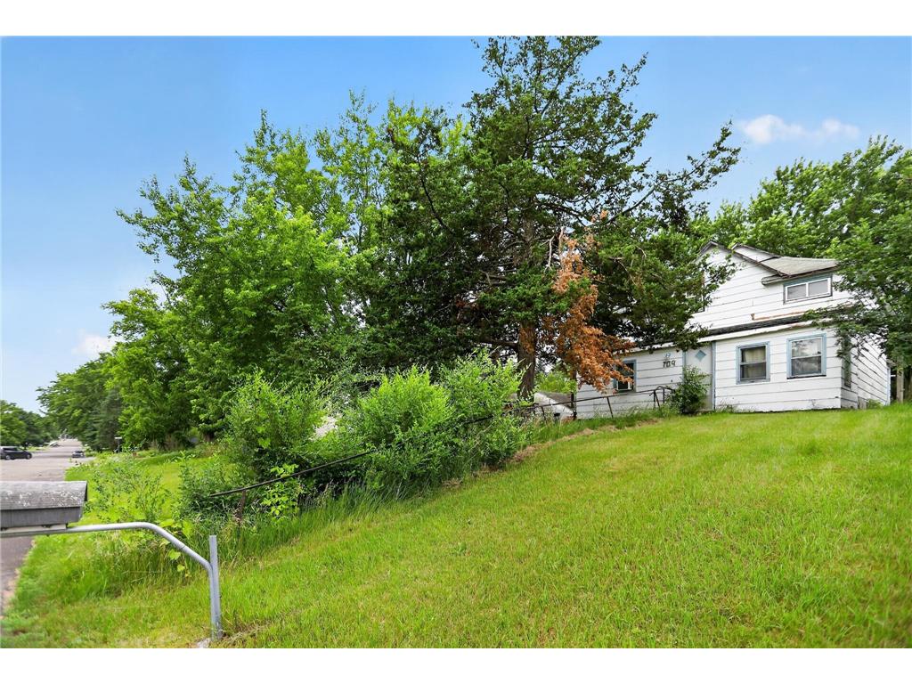 709 9th Street NE Little Falls MN 56345 7102801 image2