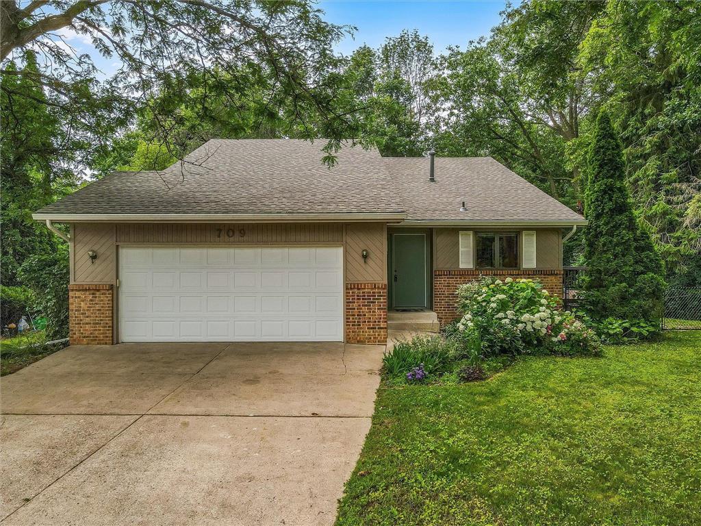 709 Eklund Court Northfield MN 55057 6562999 image1