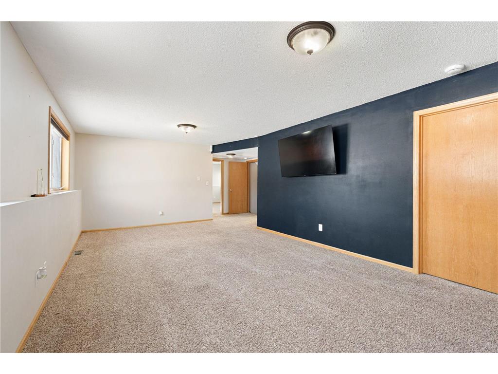 709 Greenhaven Lane NE Owatonna MN 55060 6824976 image26