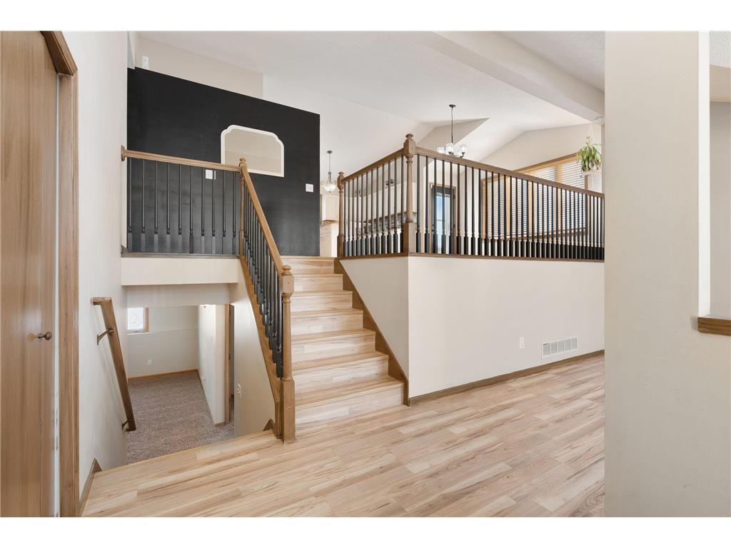 709 Greenhaven Lane NE Owatonna MN 55060 6824976 image5