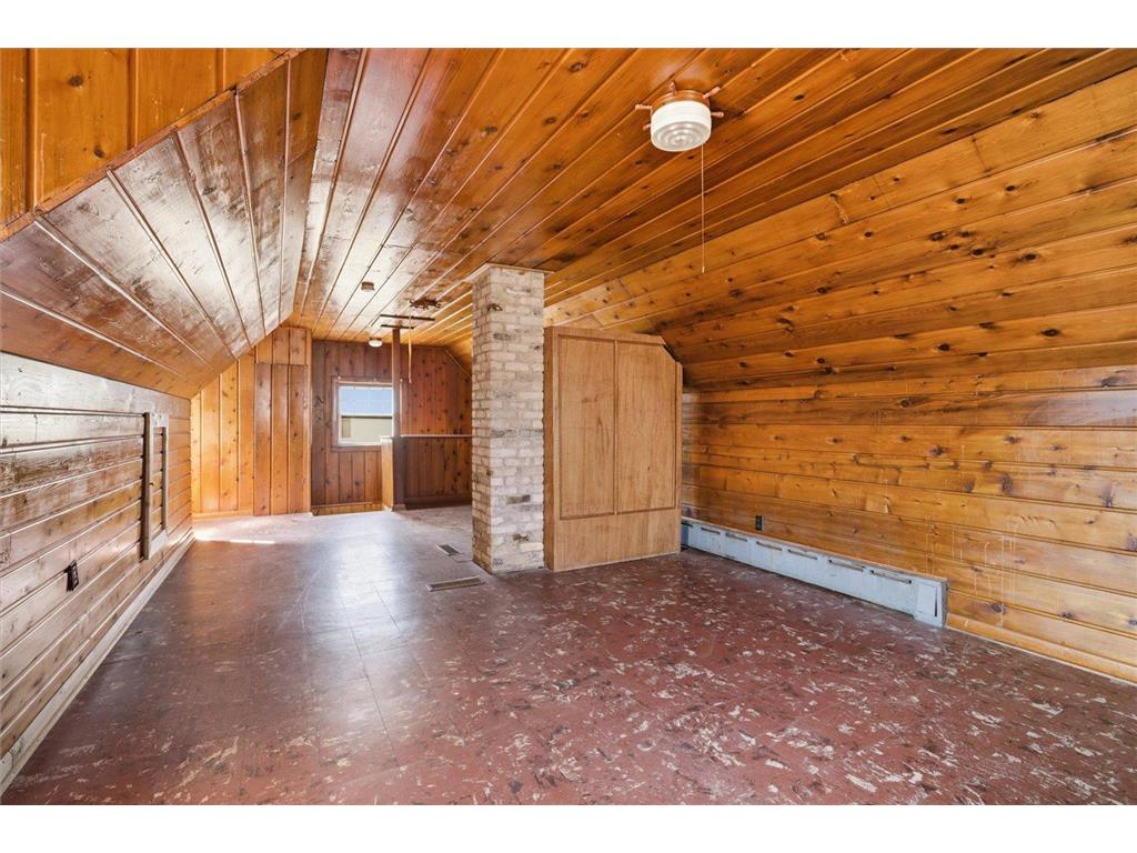 709 Michigan Street Hibbing MN 55746 7043649 image18