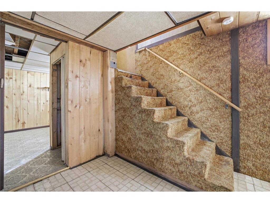 709 Michigan Street Hibbing MN 55746 7043649 image19